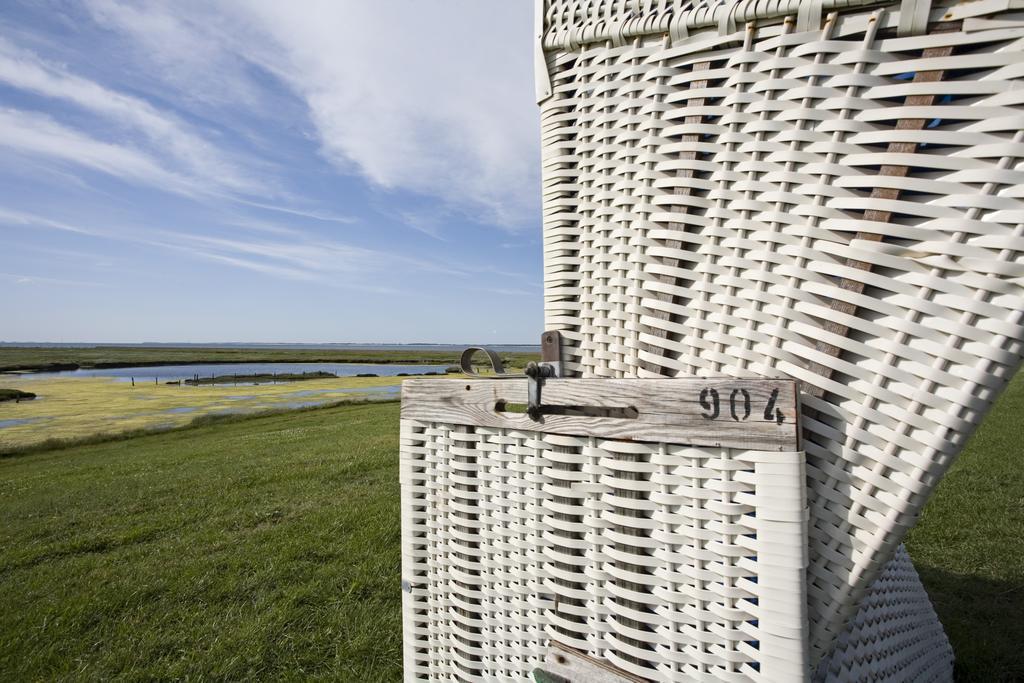 Anker'S Hoern - Hotel & Restaurant Auf Der Hallig Langeness Exterior photo