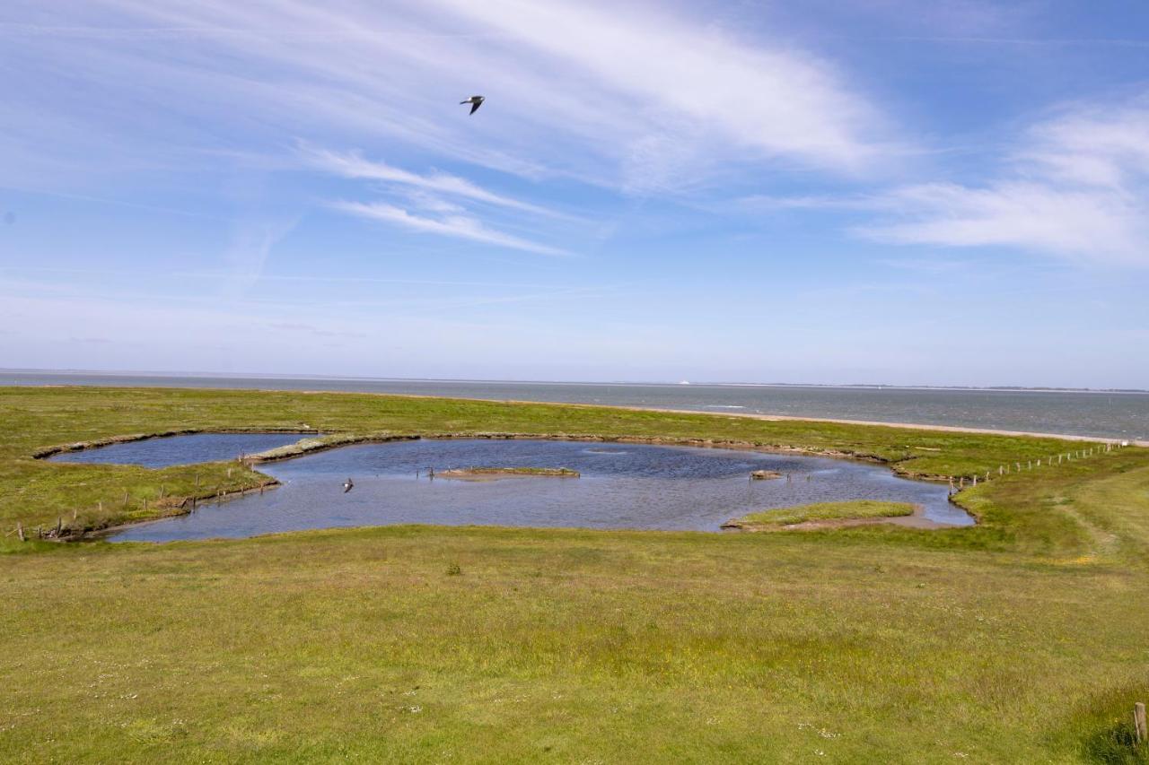 Anker'S Hoern - Hotel & Restaurant Auf Der Hallig Langeness Exterior photo