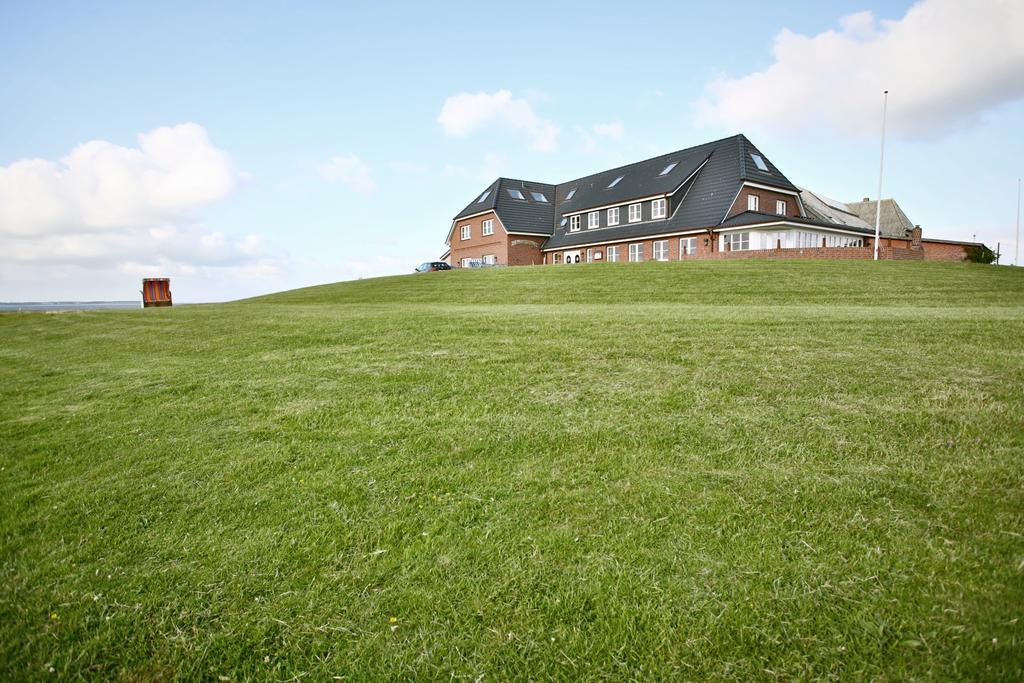 Anker'S Hoern - Hotel & Restaurant Auf Der Hallig Langeness Exterior photo